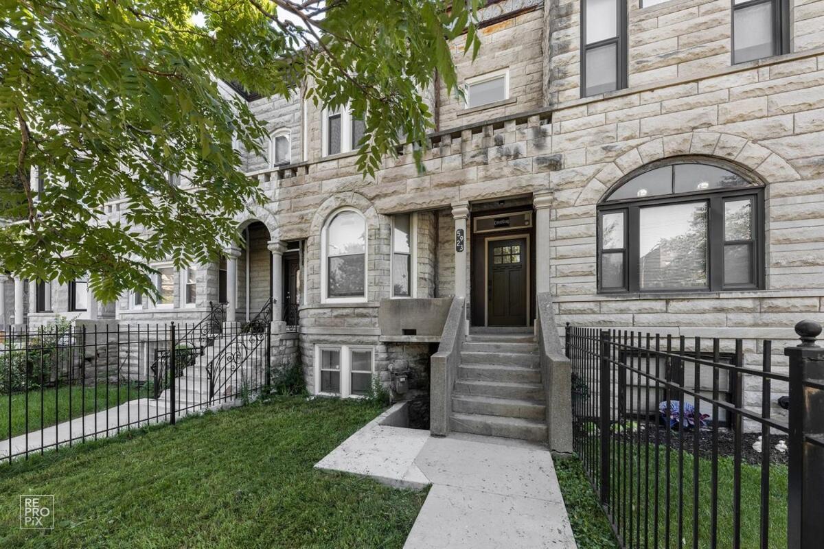 Romantic 3 Bed Home In The Heart Of The Park Chicago Exterior foto